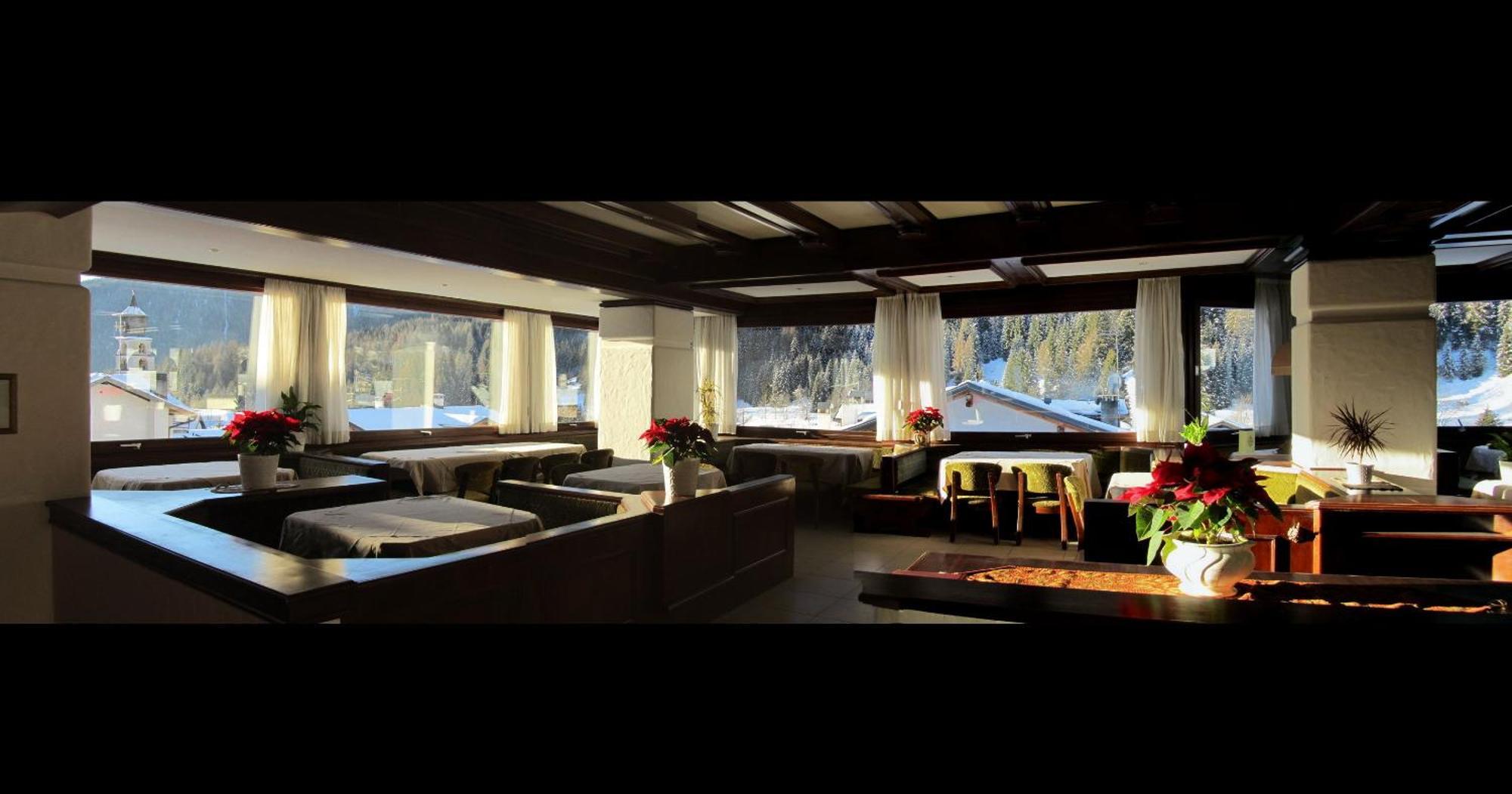 Hotel Corona Val di Zoldo Bagian luar foto