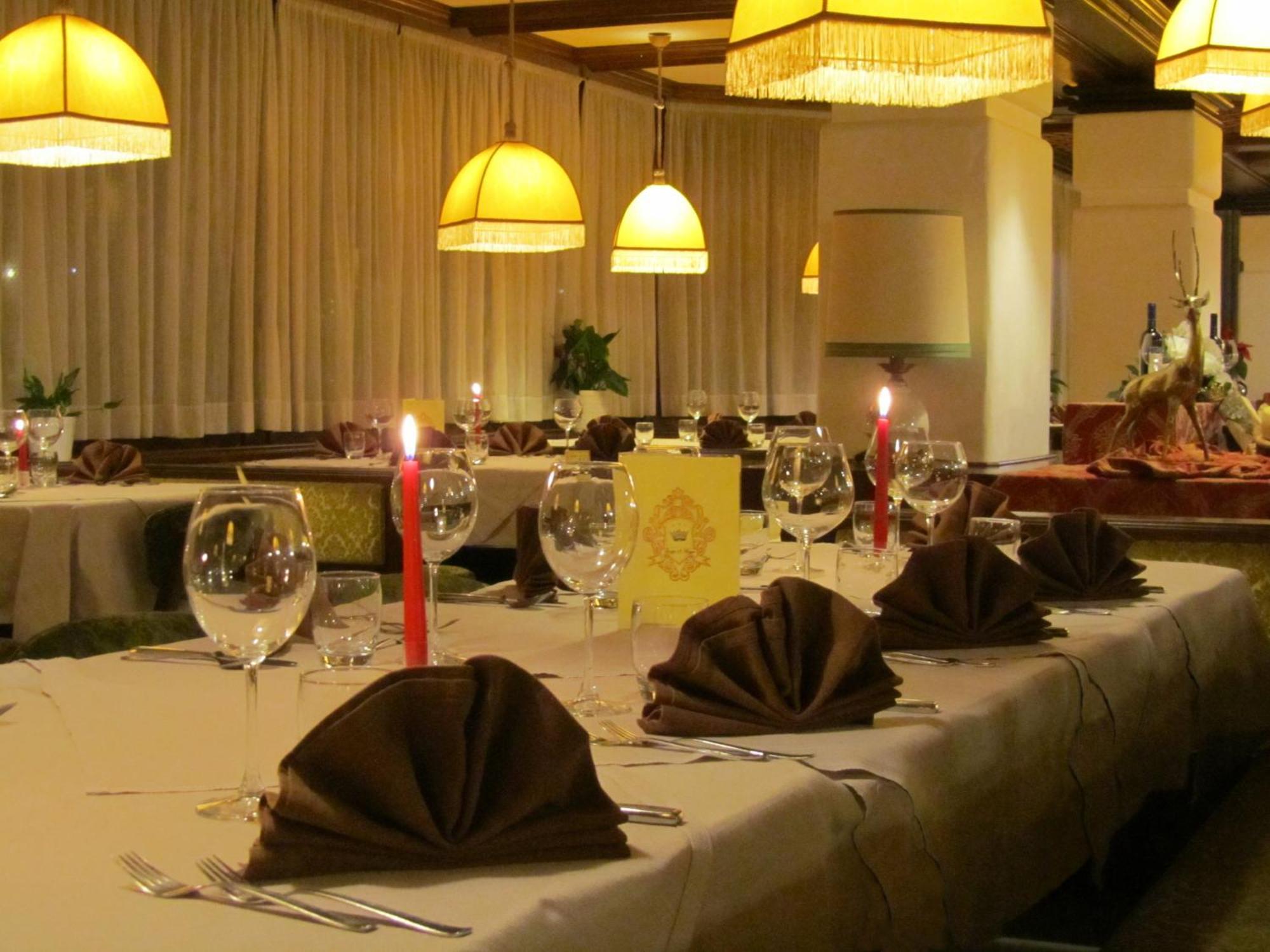 Hotel Corona Val di Zoldo Bagian luar foto
