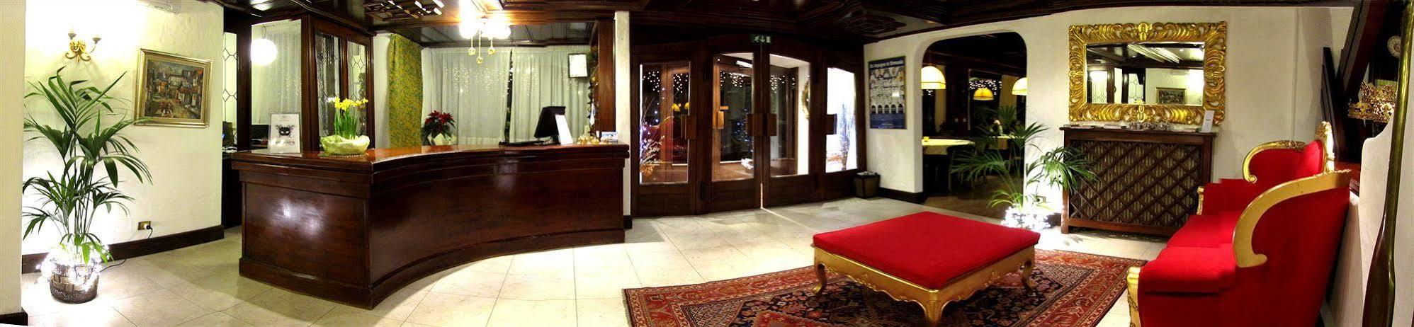 Hotel Corona Val di Zoldo Bagian luar foto